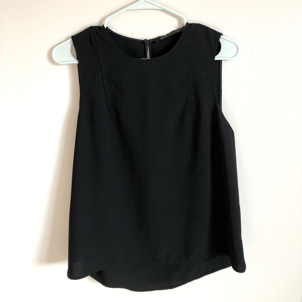 Black Zara minimal sleeveless blouse - size Small